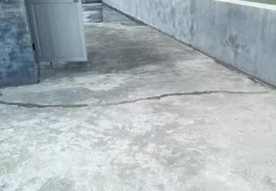 大邑楼顶漏水维修公司分享下如何解决卫生间隐蔽部位漏水的问题?